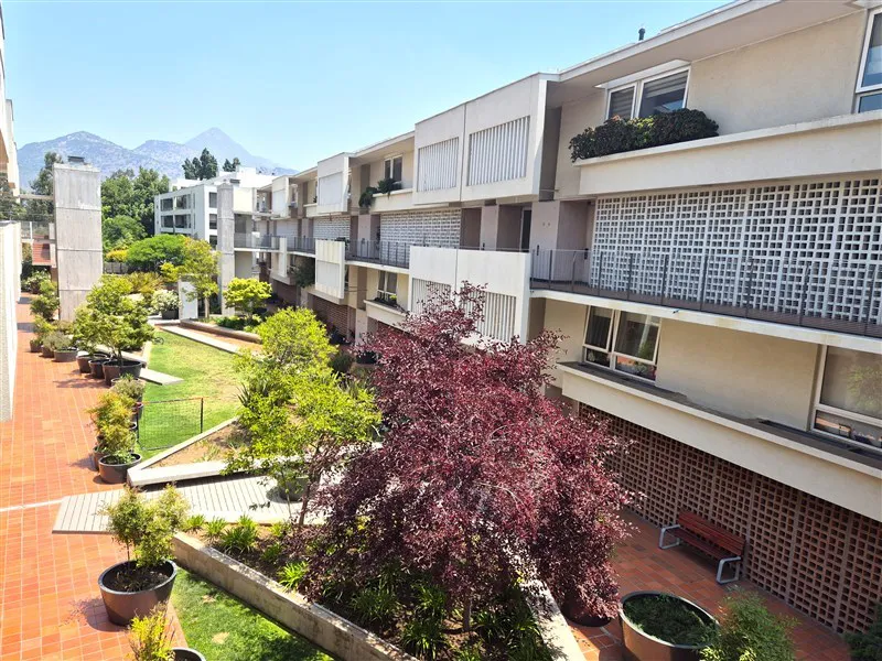 Departamento en venta en Lo Barnechea — foto 1